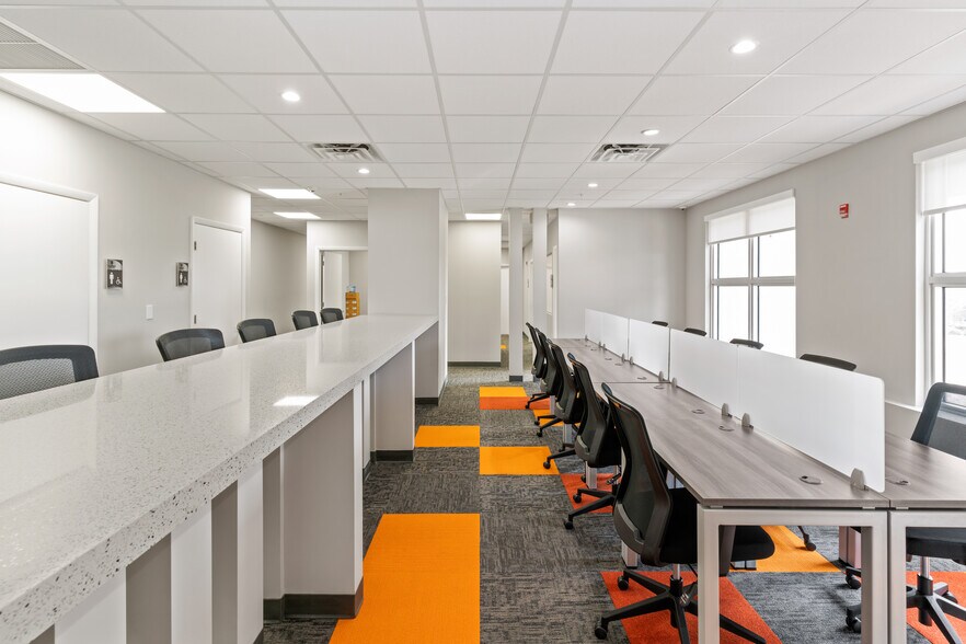 More Photos Of 4640 S University Dr, Davie Medical For Sale