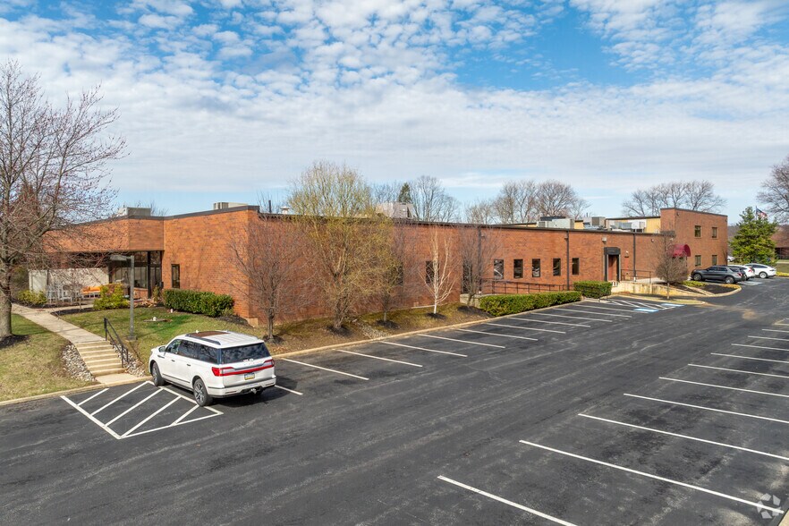 Primary Photo Of 255 Great Valley Pky, Malvern Office For Lease