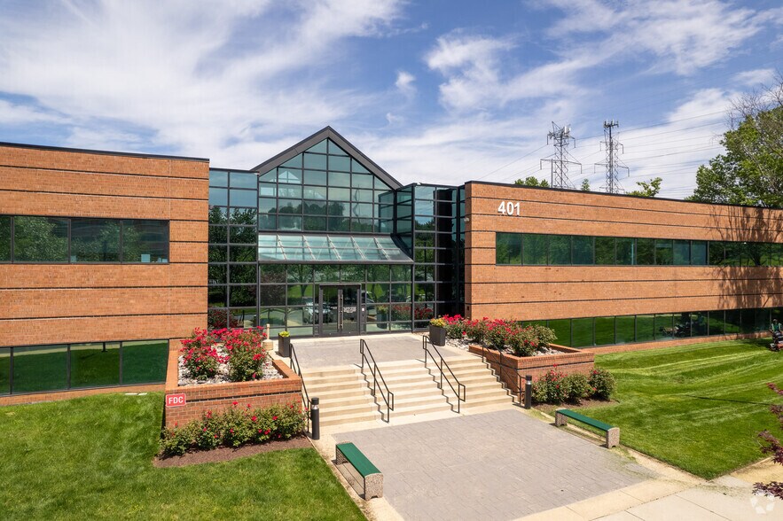 Primary Photo Of 401 Professional Dr, Gaithersburg Research And Development For Lease