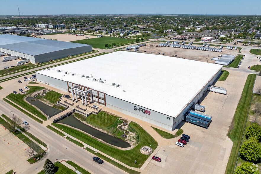 More Photos Of 4520 20th Ave SW, Cedar Rapids Warehouse For Sale