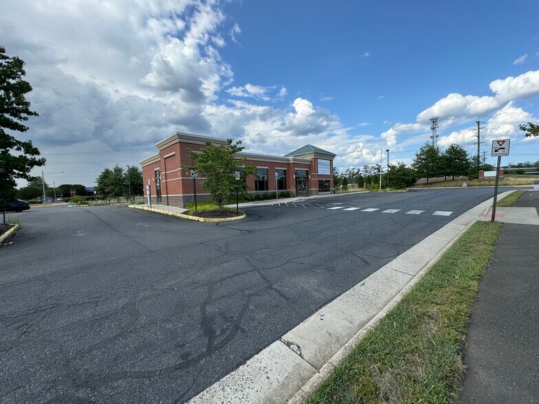 More Photos Of 7485 Limestone Dr, Gainesville Storefront Retail Office For Lease