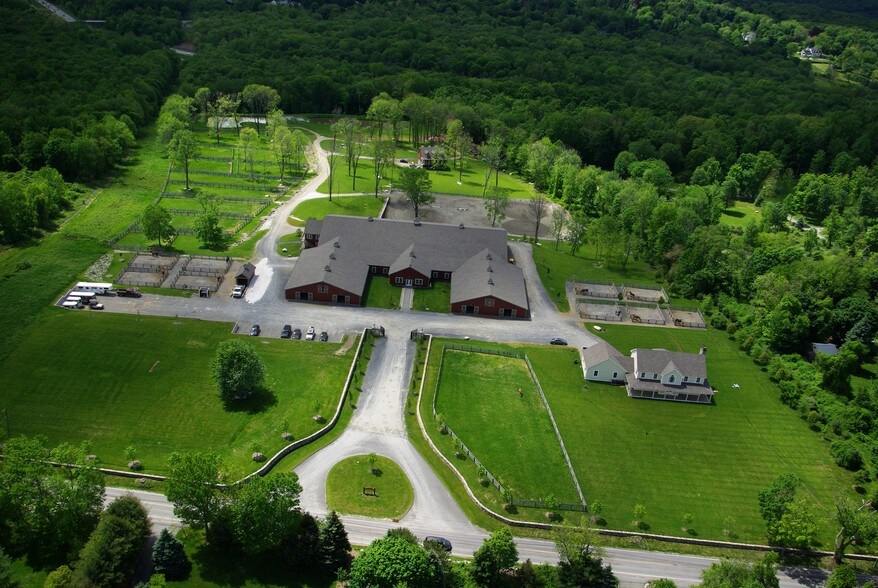 More Photos Of 199 Starr Ridge Rd, Brewster Village Horse Stables For Sale