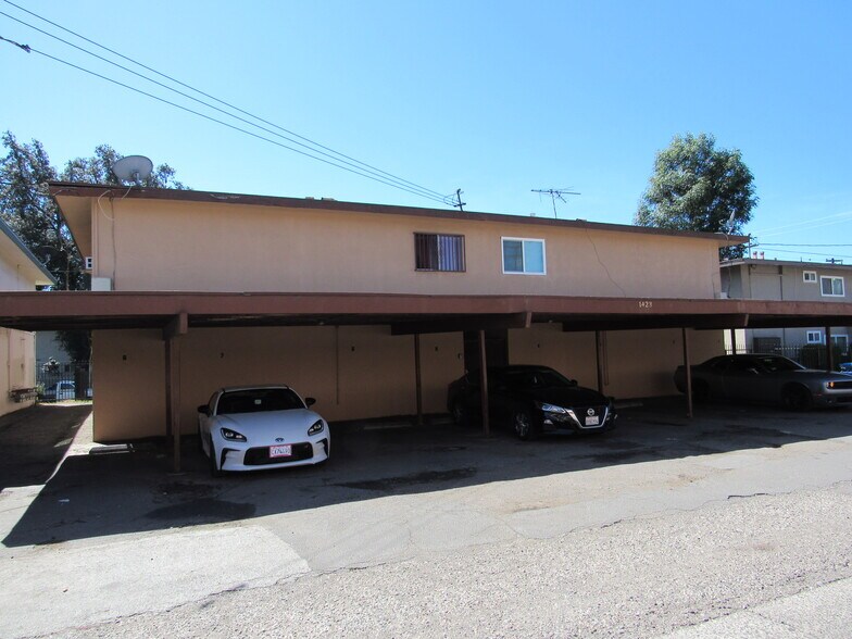 More Photos Of 1423 Lingan Ln, Santa Ana Apartments For Sale