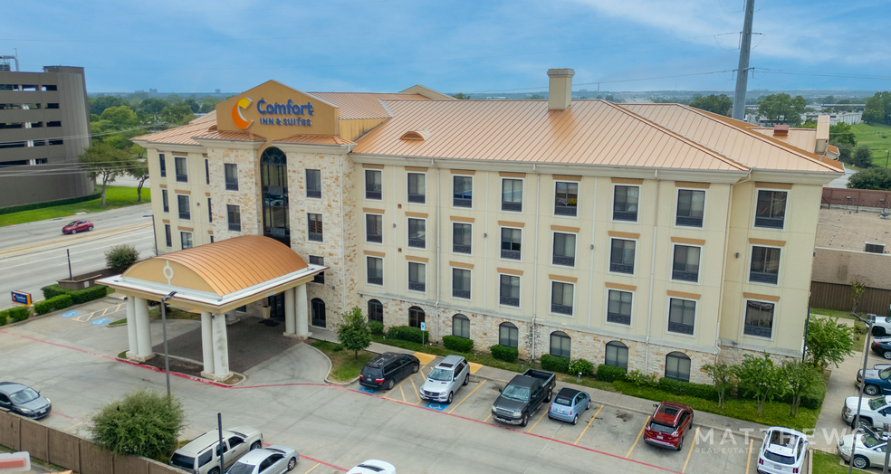 Primary Photo Of 1521 Inwood Rd, Dallas Hotel For Sale