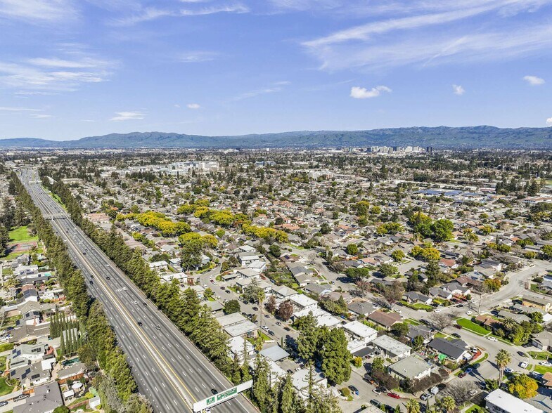 More Photos Of 935 Ravenscourt ave, Campbell Apartments For Sale
