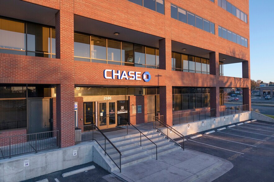 More Photos Of 2696 S Colorado Blvd, Denver Unknown For Lease