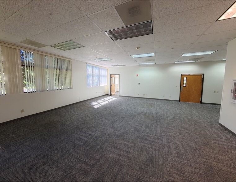 More Photos Of 920 SW Emkay Dr, Bend Medical For Lease