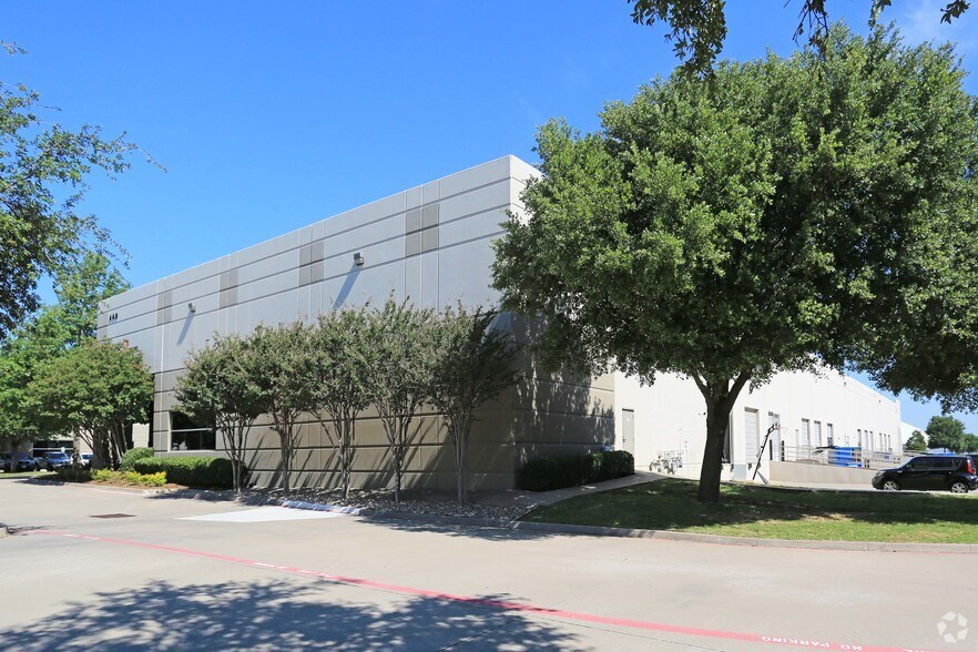 More Photos Of 440 Wrangler Dr, Coppell Industrial For Sale