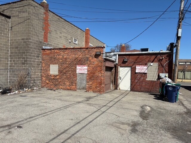 More Photos Of 1909 Pine Ave, Niagara Falls Medical For Sale