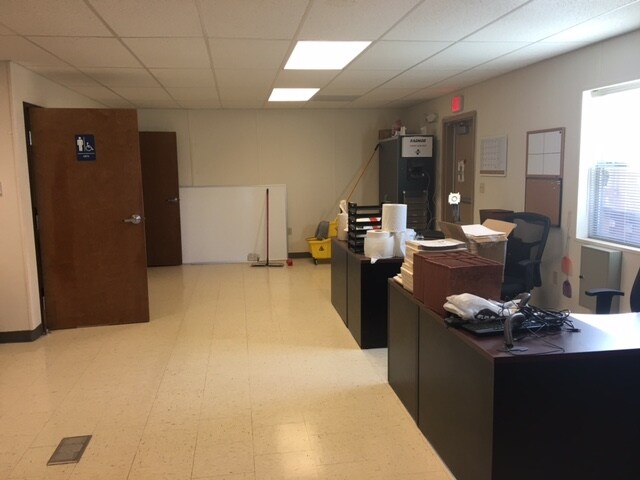 More Photos Of 12963 38 P St SW, Belfield Warehouse For Sale