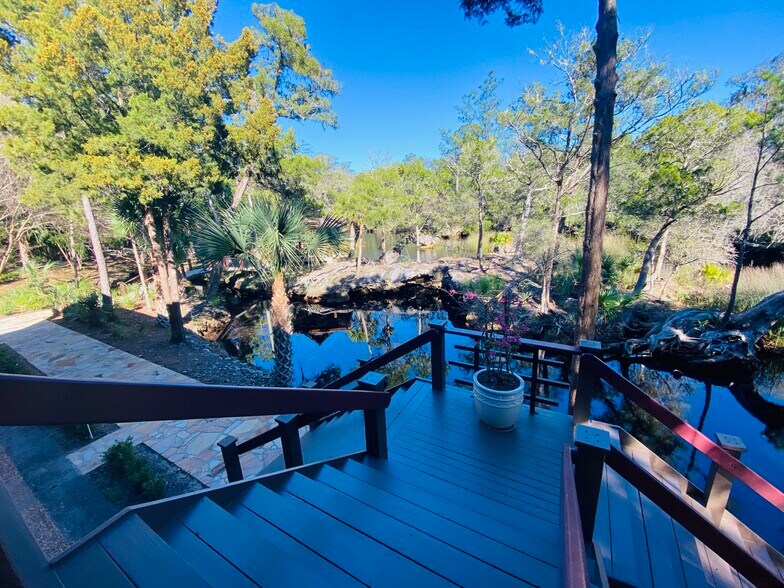 More Photos Of 1606 3rd Ave SE, Steinhatchee Lodge Meeting Hall For Sale