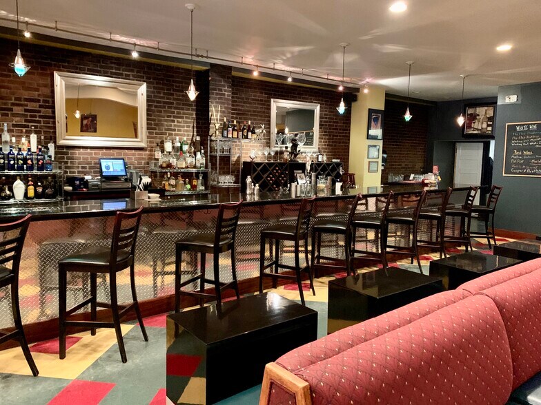 More Photos Of 41-45 N Potomac St, Hagerstown Restaurant For Sale