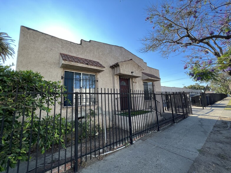 Primary Photo Of 11901 S San Pedro St, Los Angeles Apartments For Sale