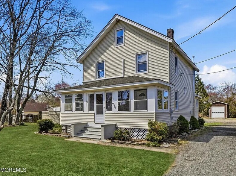 Primary Photo Of 75 Main St, Waretown Flex For Sale