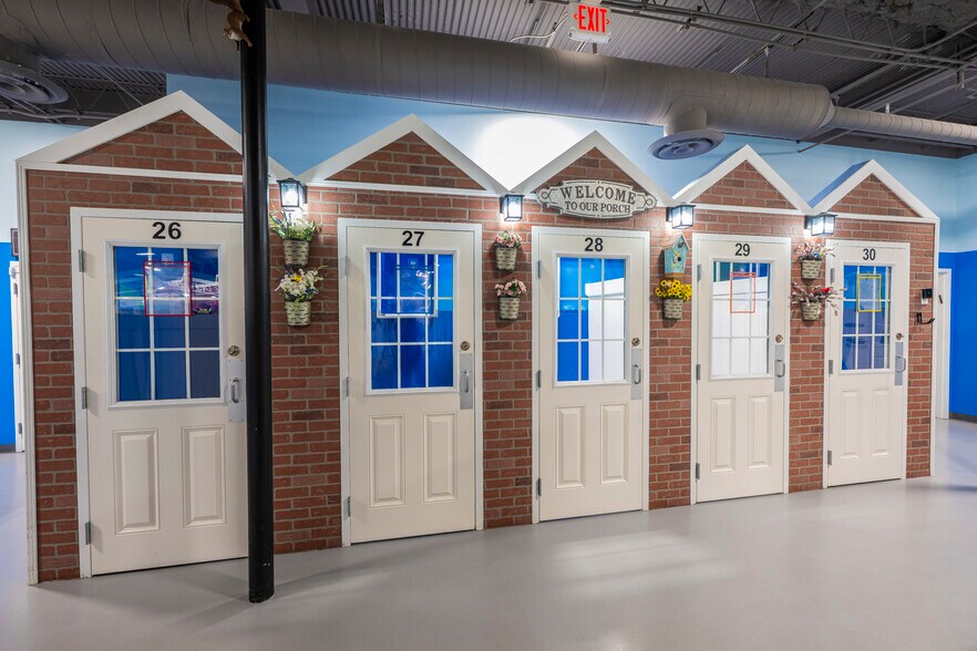 More Photos Of 5149 Powerline Rd, Fort Lauderdale Storefront For Lease