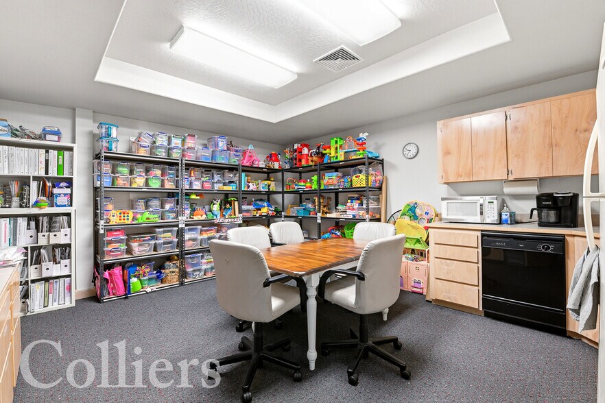 More Photos Of 4110 Eaton Ave, Caldwell Loft Creative Space For Lease