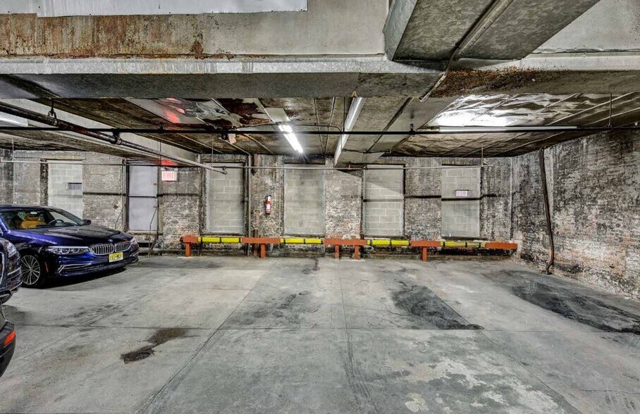 More Photos Of 304-306 W 49th St, New York Parking Garage For Sale