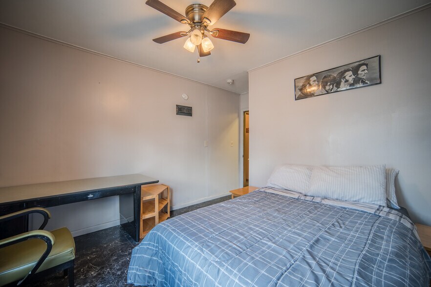 More Photos Of 406-408 Kirkpatrick St, Syracuse Freestanding For Sale