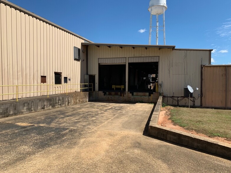 More Photos Of 11670-A Highway 43, Grove Hill Warehouse For Sale