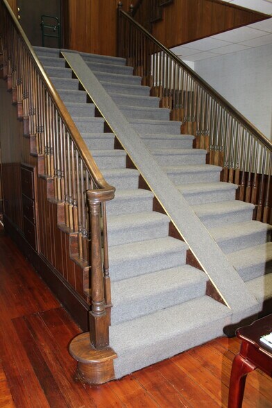 More Photos Of 448 Telfair St, Augusta Office For Sale