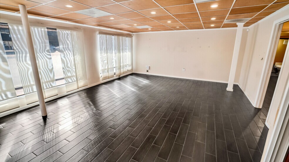 More Photos Of 3691-3699 Katella Ave, Los Alamitos Storefront For Lease