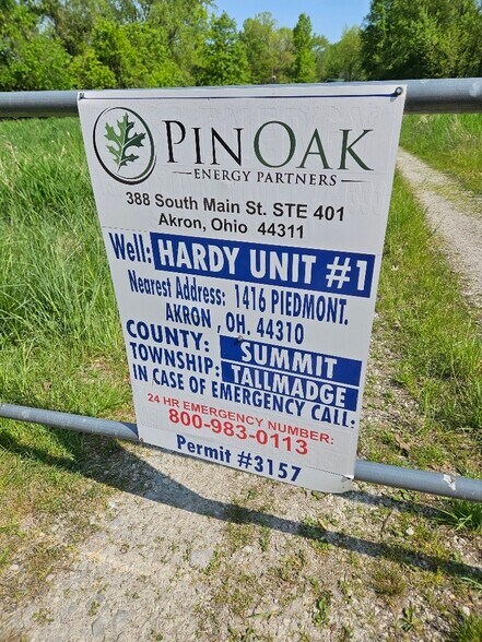 More Photos Of 1416 Piedmont Ave, Akron Manufacturing For Sale