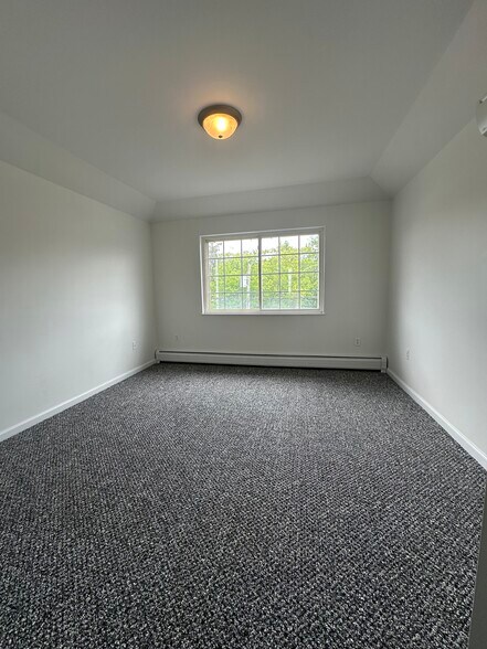 More Photos Of 5279 Arthur Kill Rd, Staten Island Apartments For Sale