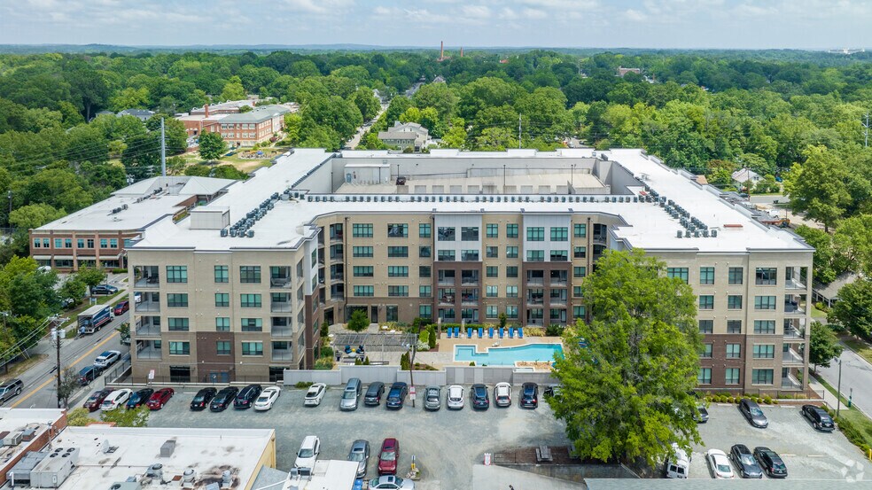 More Photos Of 810 9th St, Durham Apartments For Lease