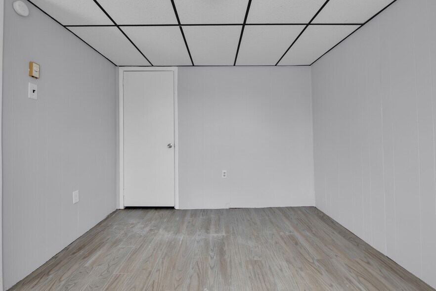 More Photos Of 52 W Ludlow St, Summit Hill Apartments For Sale