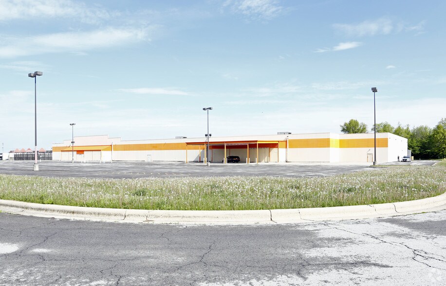 More Photos Of 2090 N Cable Rd, Lima Warehouse For Sale