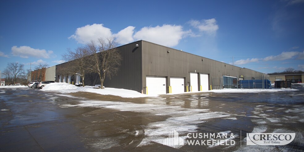 More Photos Of 720 E Highland Rd, Macedonia Warehouse For Sale