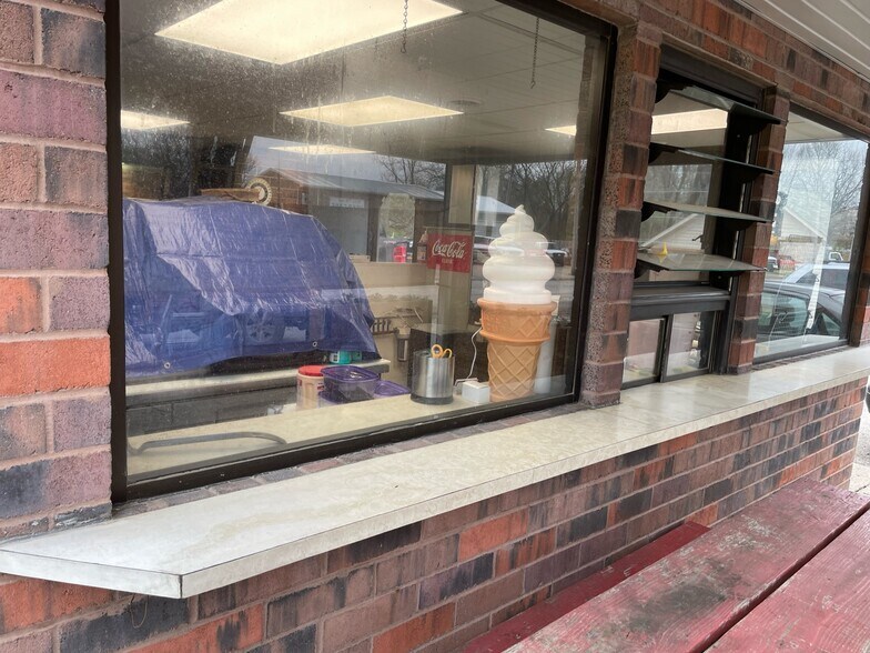 More Photos Of 440 W Main St, Lamoni Fast Food For Sale