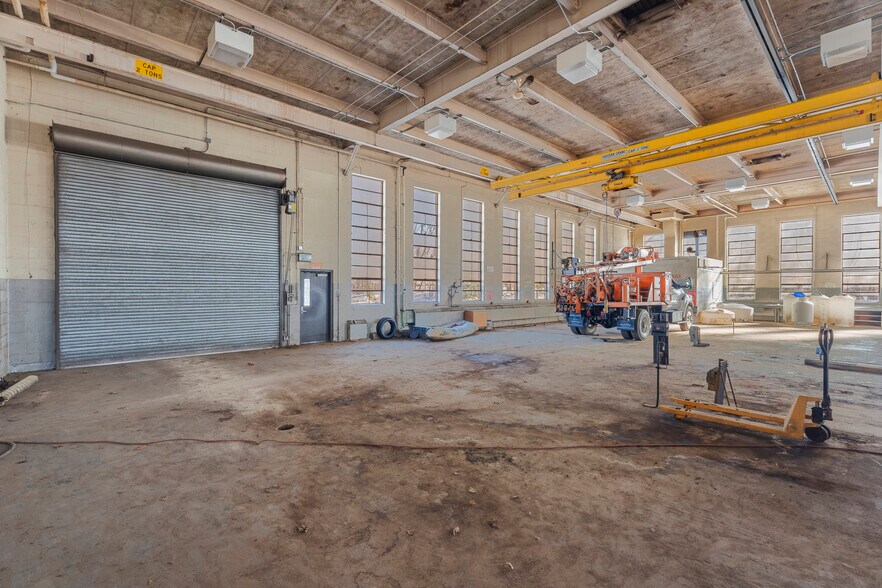 More Photos Of 251 Freestone Ave, Portland Manufacturing For Sale