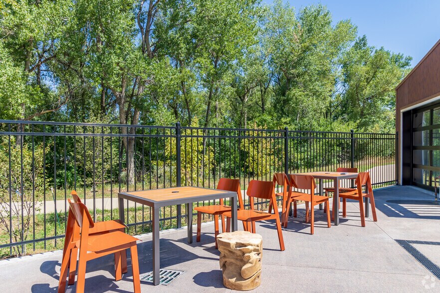 More Photos Of 5845 Arapahoe Ave, Boulder Apartments For Lease