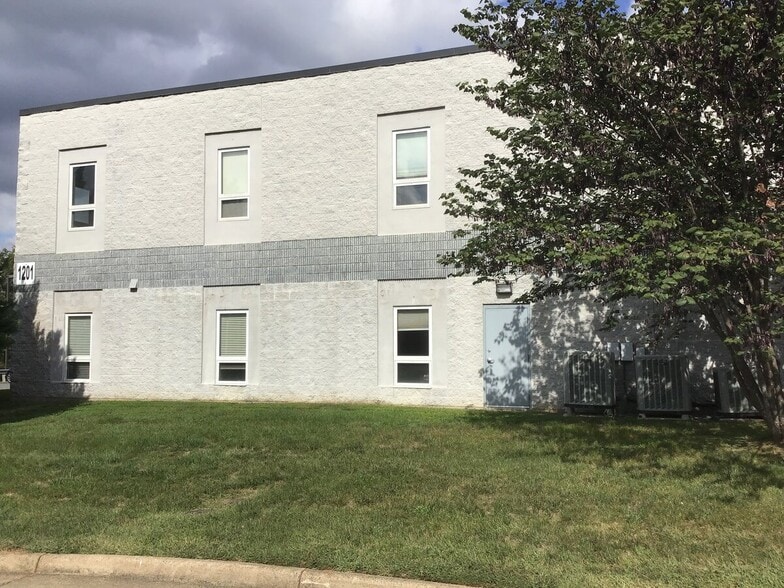 More Photos Of 1201 Five Springs Rd, Charlottesville Industrial For Lease