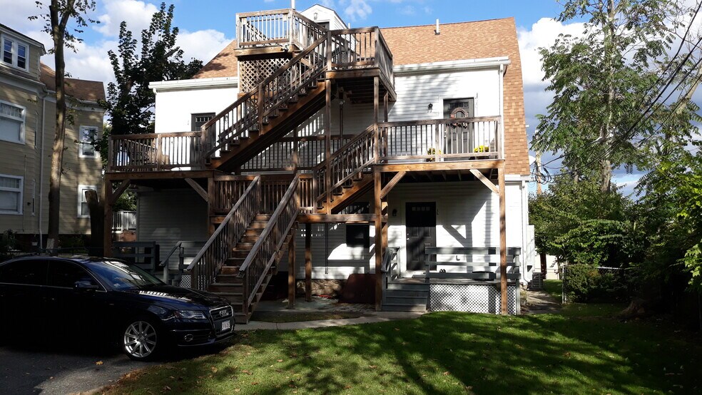 More Photos Of 3 Brookline St, Worcester Apartments For Sale