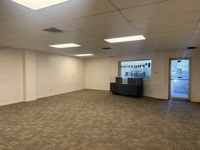 More Photos Of 346-354 S Houston St, Aransas Pass Office For Sale
