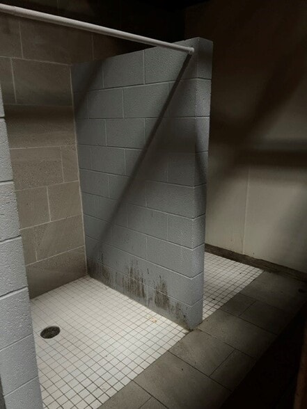 More Photos Of 414 Milroy Grose, Lansing Land For Sale