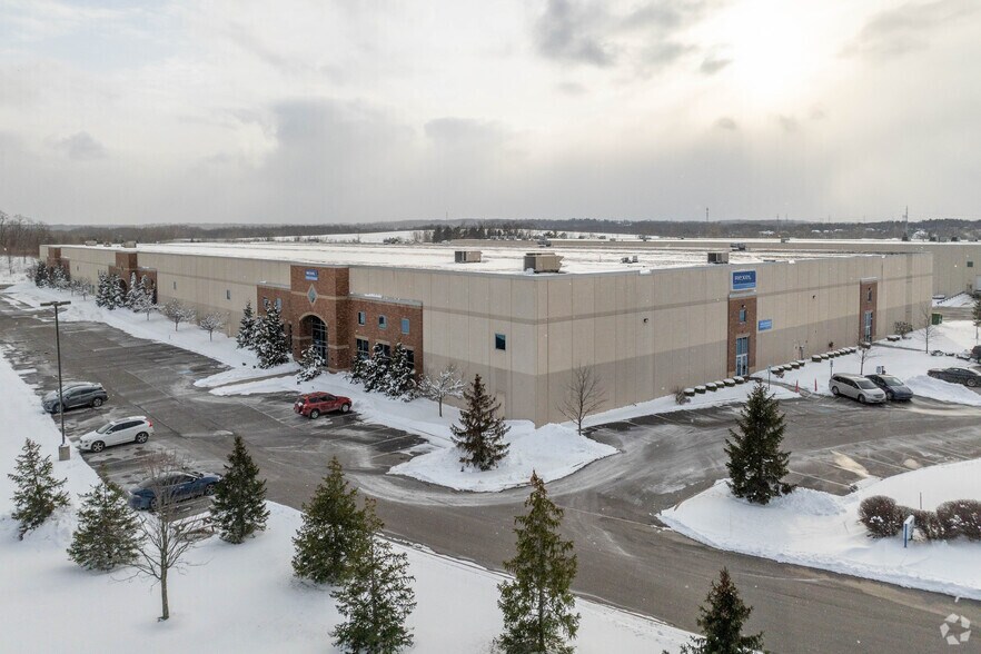 More Photos Of 30310 Emerald Valley Pky, Glenwillow Warehouse For Lease