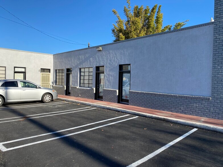 More Photos Of 1113-1123 K St, Modesto Office For Lease
