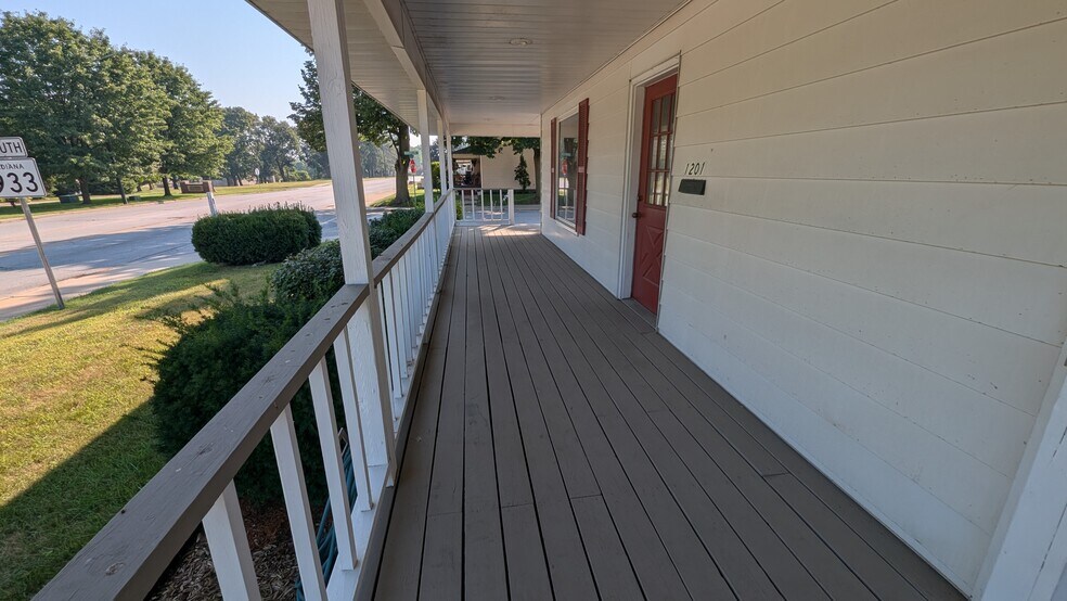 More Photos Of 1201 Lincolnway W, Mishawaka Medical For Sale