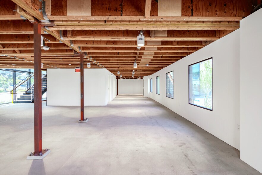 More Photos Of 3331 Ocean Park Blvd, Santa Monica Loft Creative Space For Lease