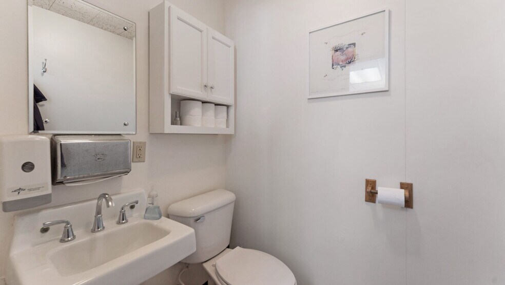 More Photos Of 400 Broadway Ave N, Foley Office For Sale