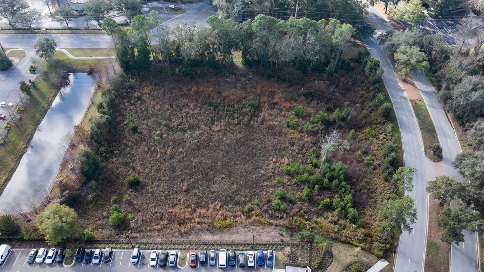 More Photos Of 7525 Baymeadows Way, Jacksonville Land For Sale