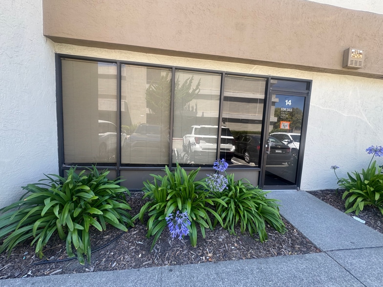 More Photos Of 2089 Vale Rd, San Pablo Office For Sale