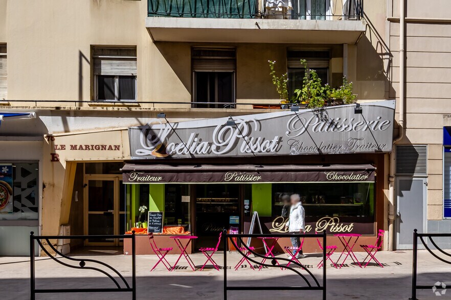 More Photos Of 75 Boulevard De La République, Cannes Industrial For Sale