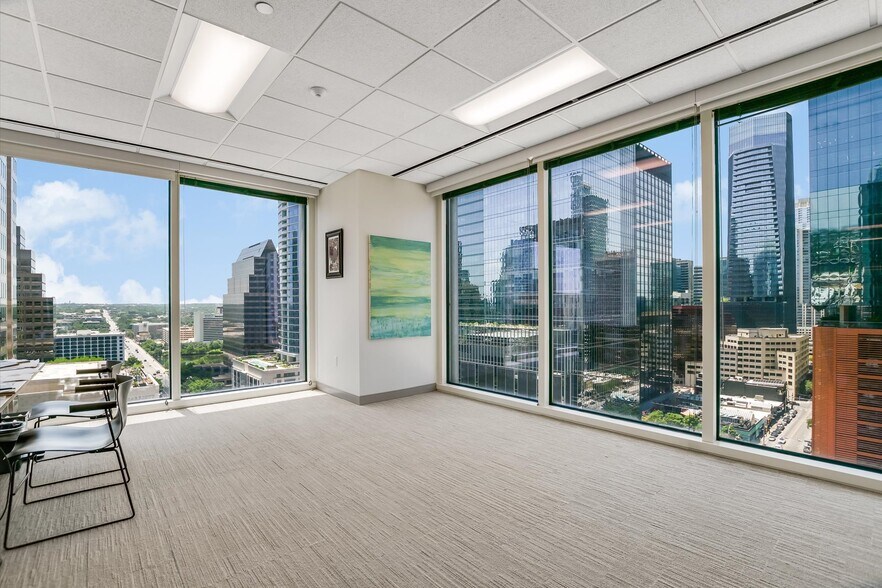 More Photos Of 401 Congress Ave, Austin Office For Lease