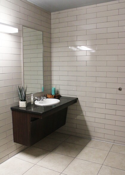 More Photos Of 2451 Stone Myers Pky, Grapevine Office For Lease