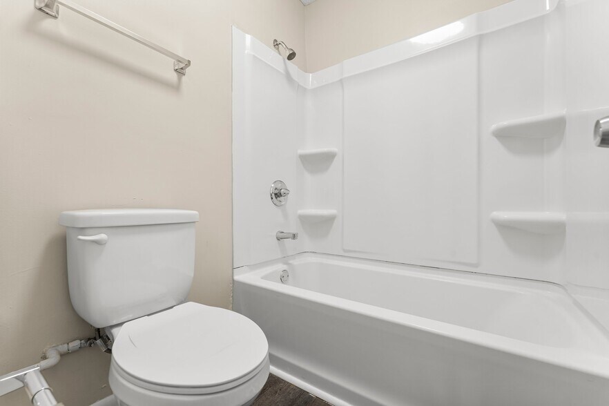 More Photos Of 644 W Caladium Cir, Panama City Beach Apartments For Sale