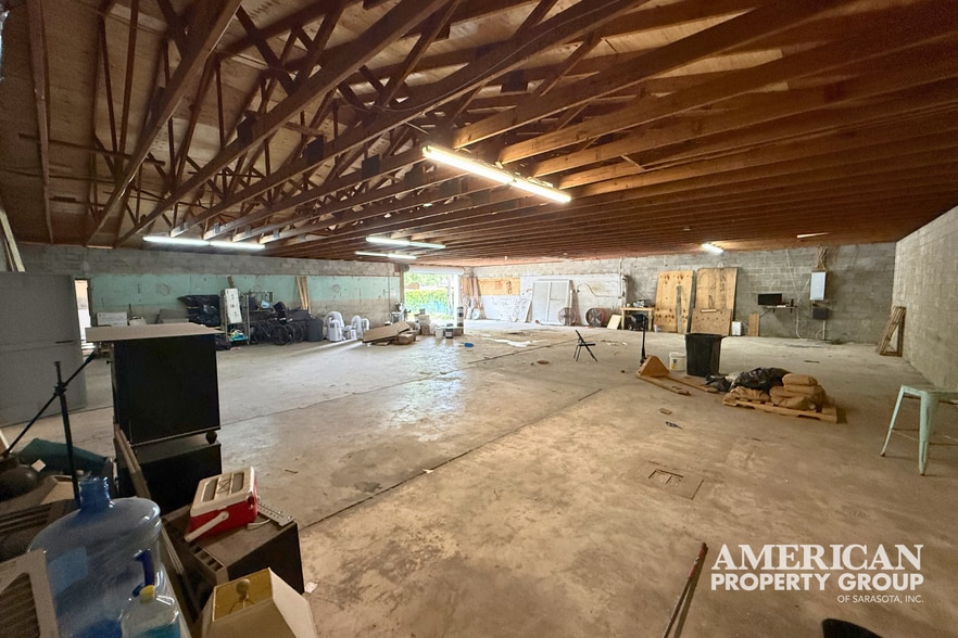 More Photos Of 2501 1st Ave E, Palmetto Warehouse For Sale